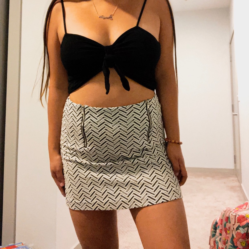 Fashionable Patterned Mini Skirt